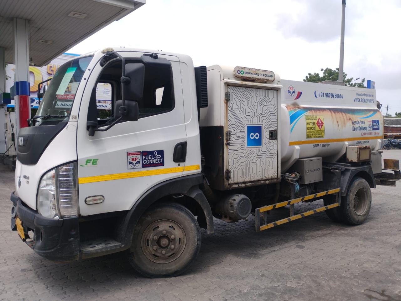 Repos and HP Fuel Connect delivery vehicle associated with Vivek Roadways